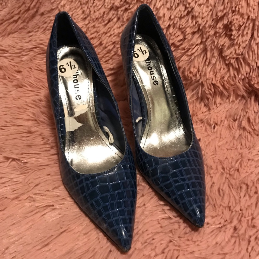 GUC dollhouse high heels shoes 👠